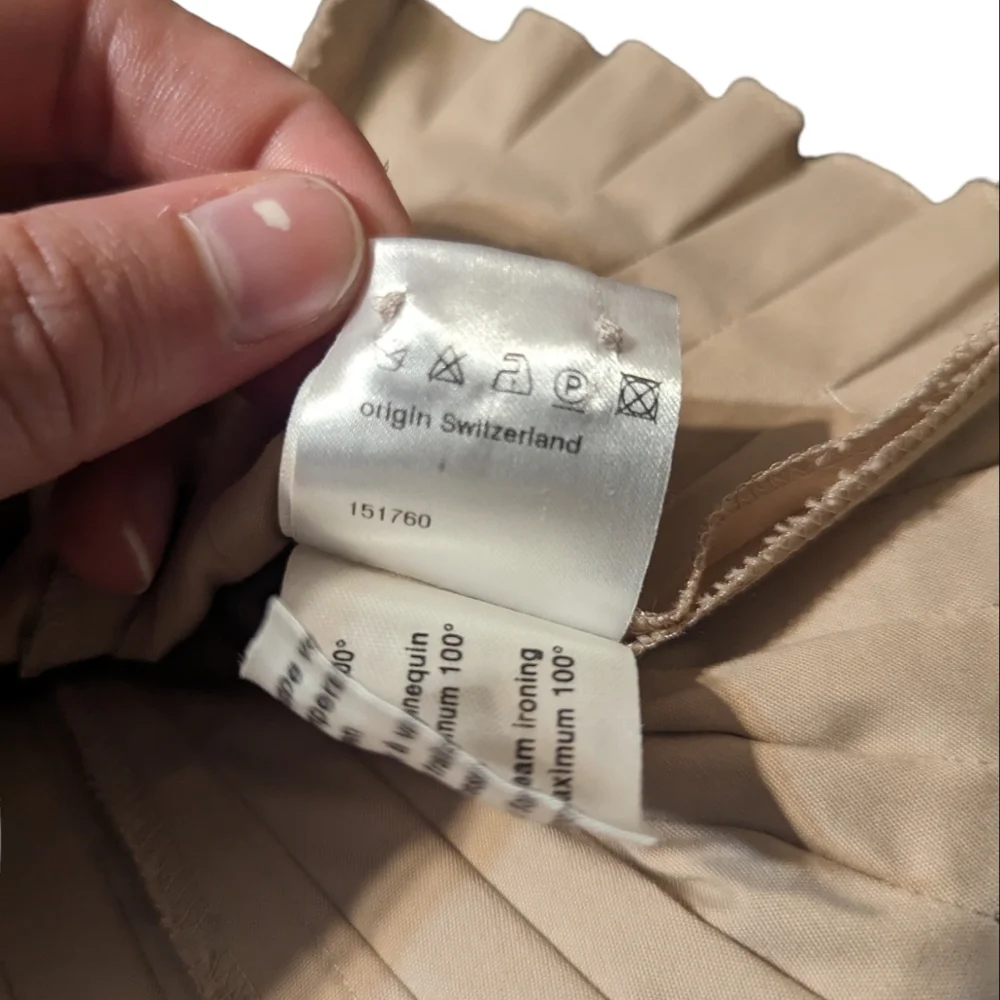 Akris Pleated Button Down Shirt - Picture 9 of 9